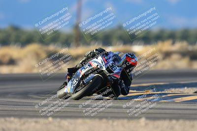 media/Dec-07-2024-CVMA (Sat) [[21c5f1ef85]]/Race 12-Supersport Middleweight/